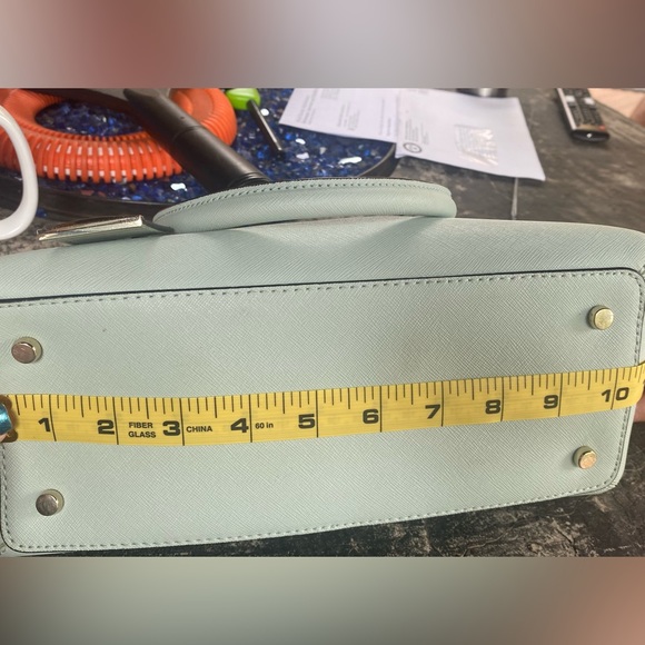 Kate Spade hand bag with crossbody strap - Picture 6 of 16